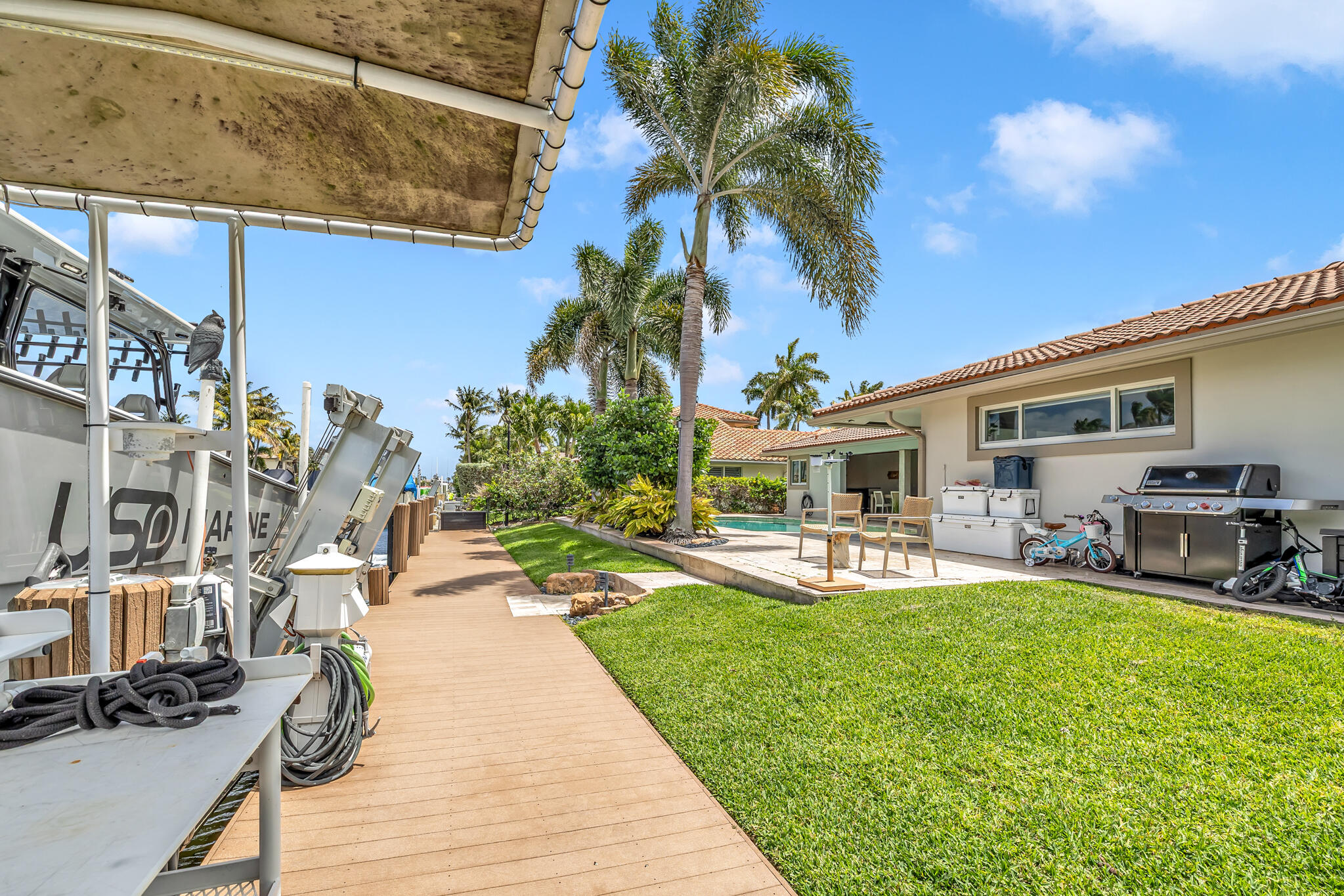 CORAL KEY VILLAS 8TH SEC - Residential Lease