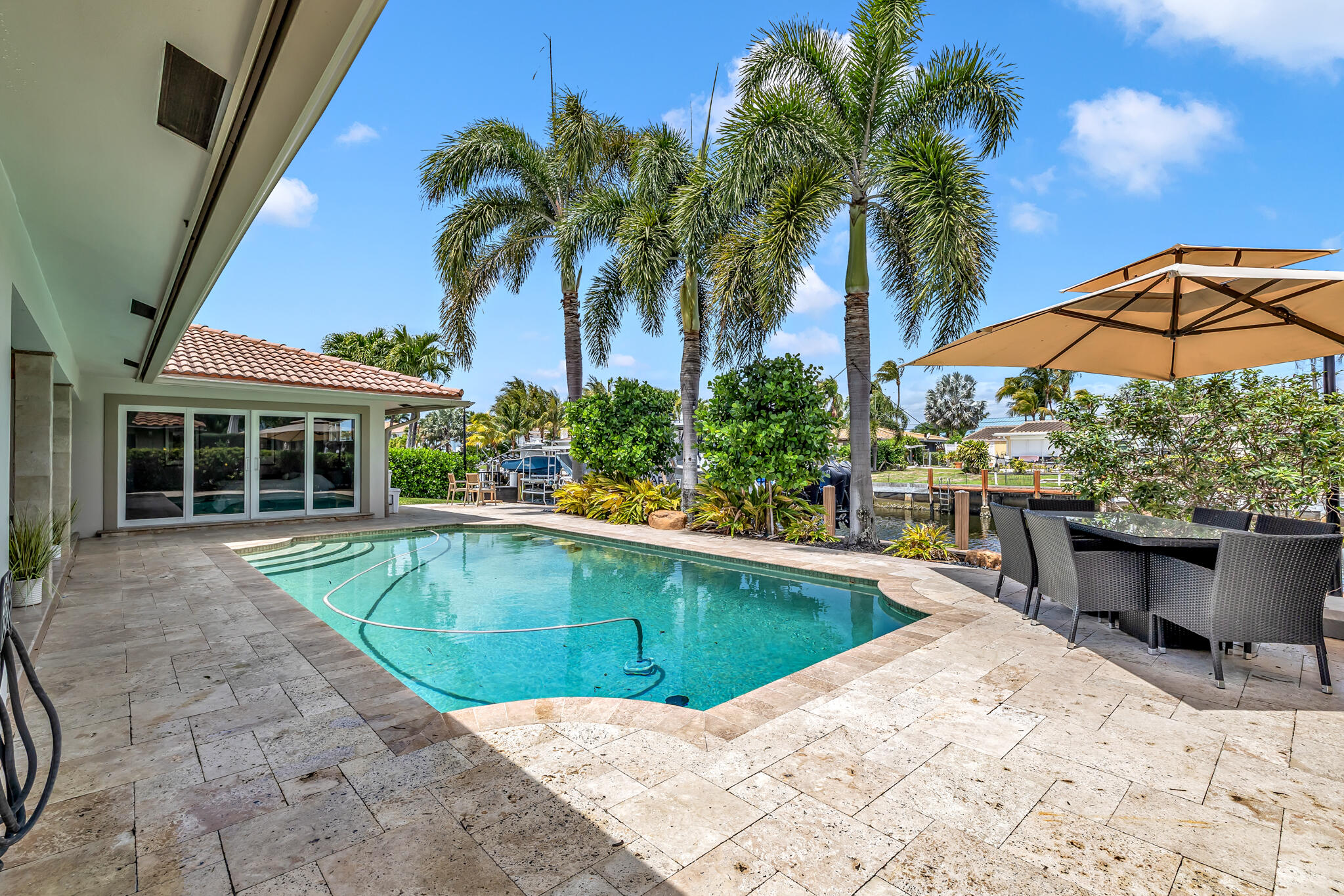 CORAL KEY VILLAS 8TH SEC - Residential Lease