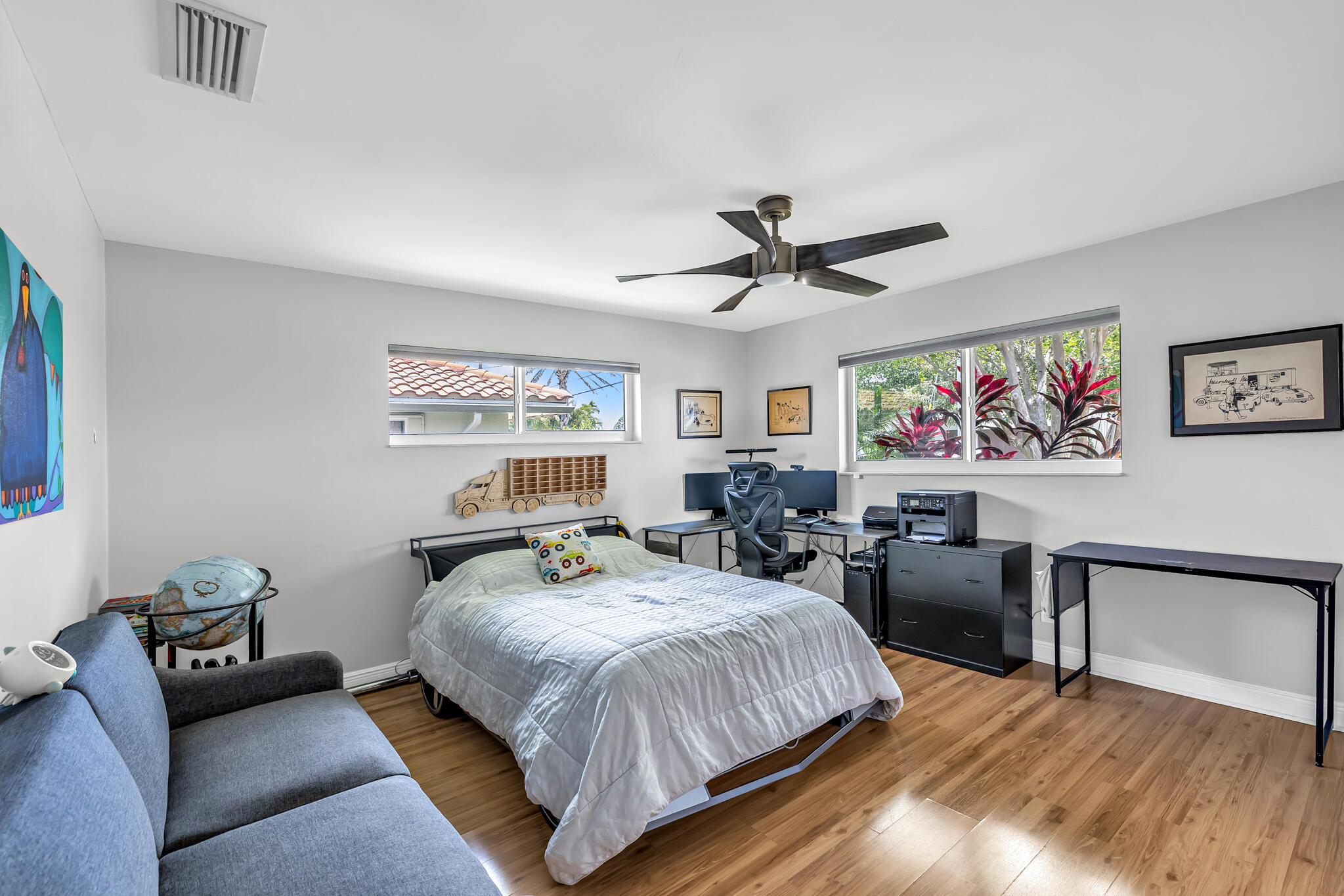 CORAL KEY VILLAS 8TH SEC - Residential Lease
