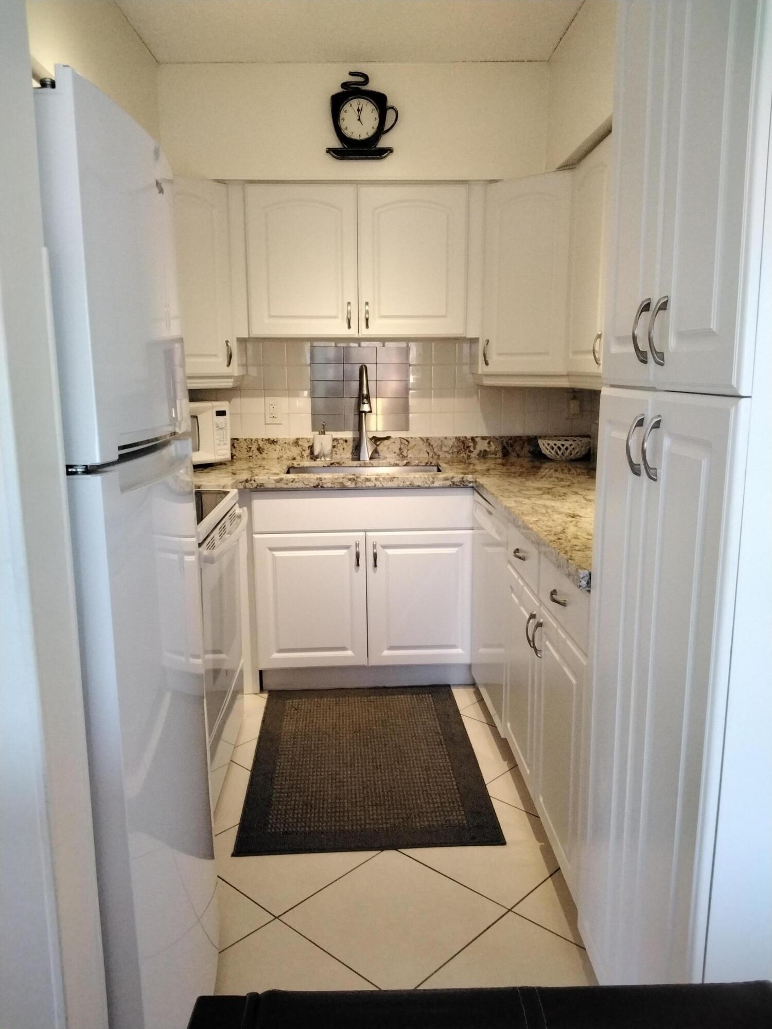 ROLEN LAKE GARDENS CO-OP - Residential