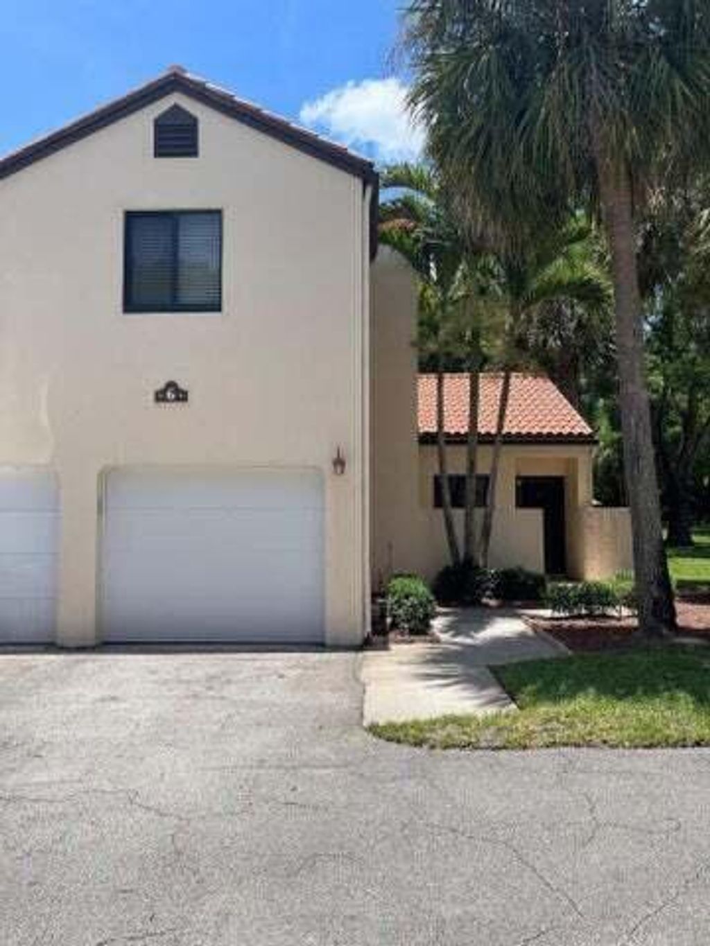 Photo of 6 Via De Casas #104, Boynton Beach, FL 33426 (MLS # B26002963)