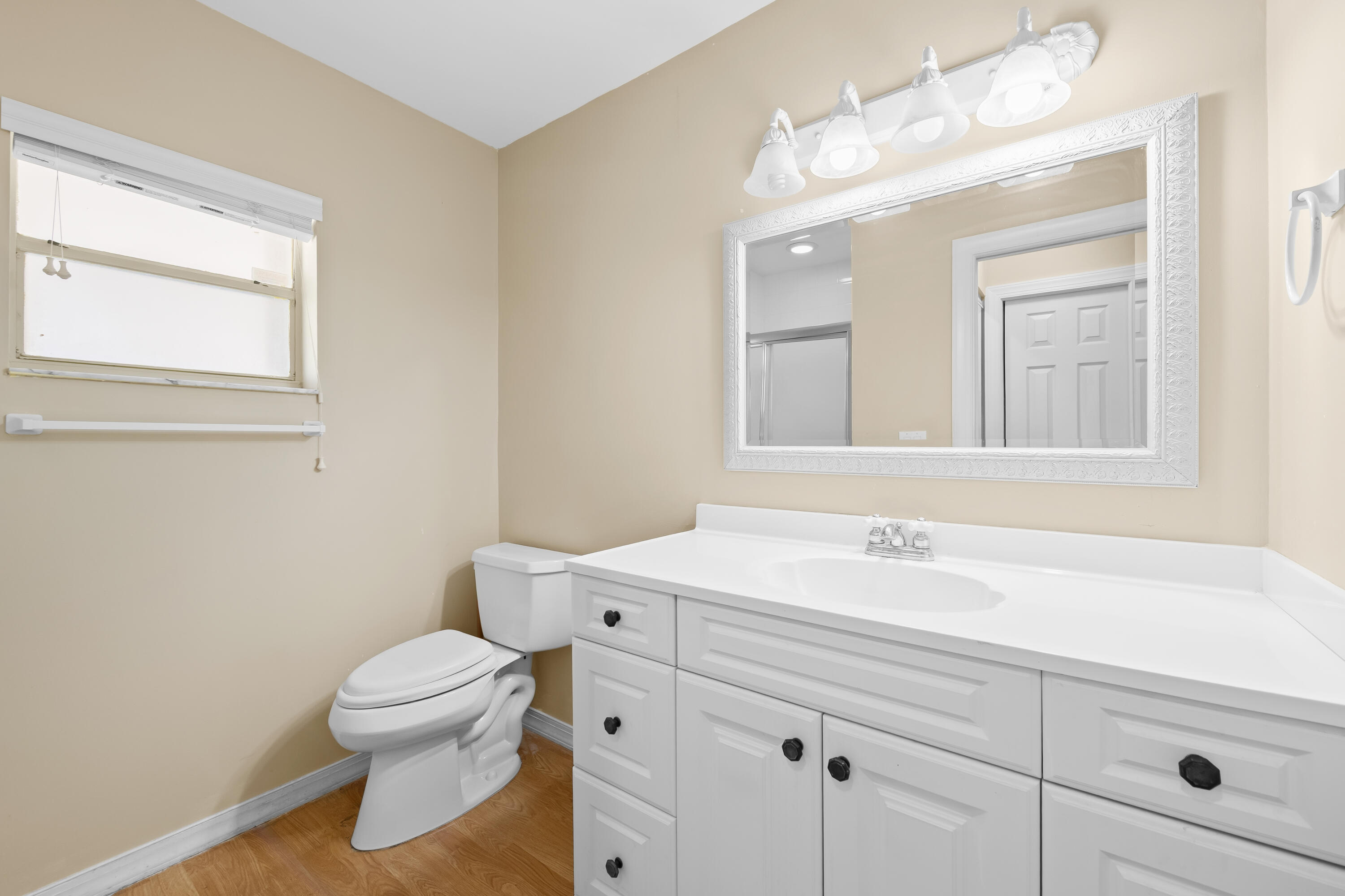 PALM GREENS AT VILLA DEL RAY CONDO II - Residential