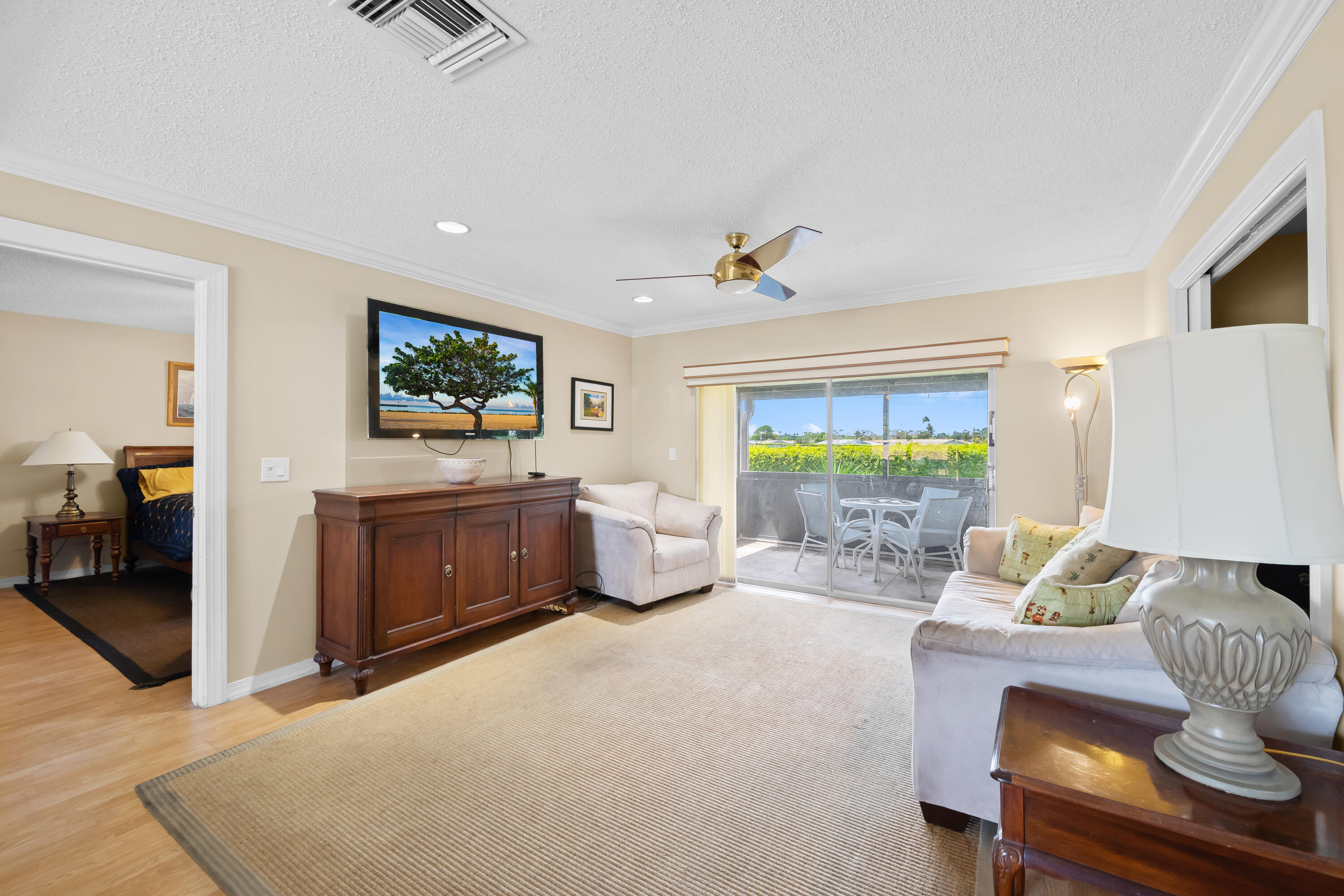 PALM GREENS AT VILLA DEL RAY CONDO II - Residential