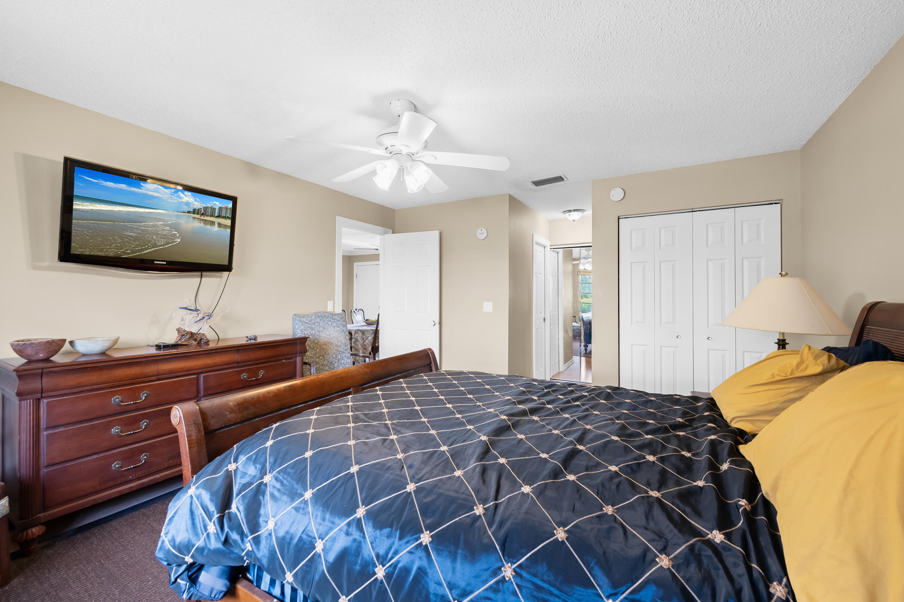 PALM GREENS AT VILLA DEL RAY CONDO II - Residential