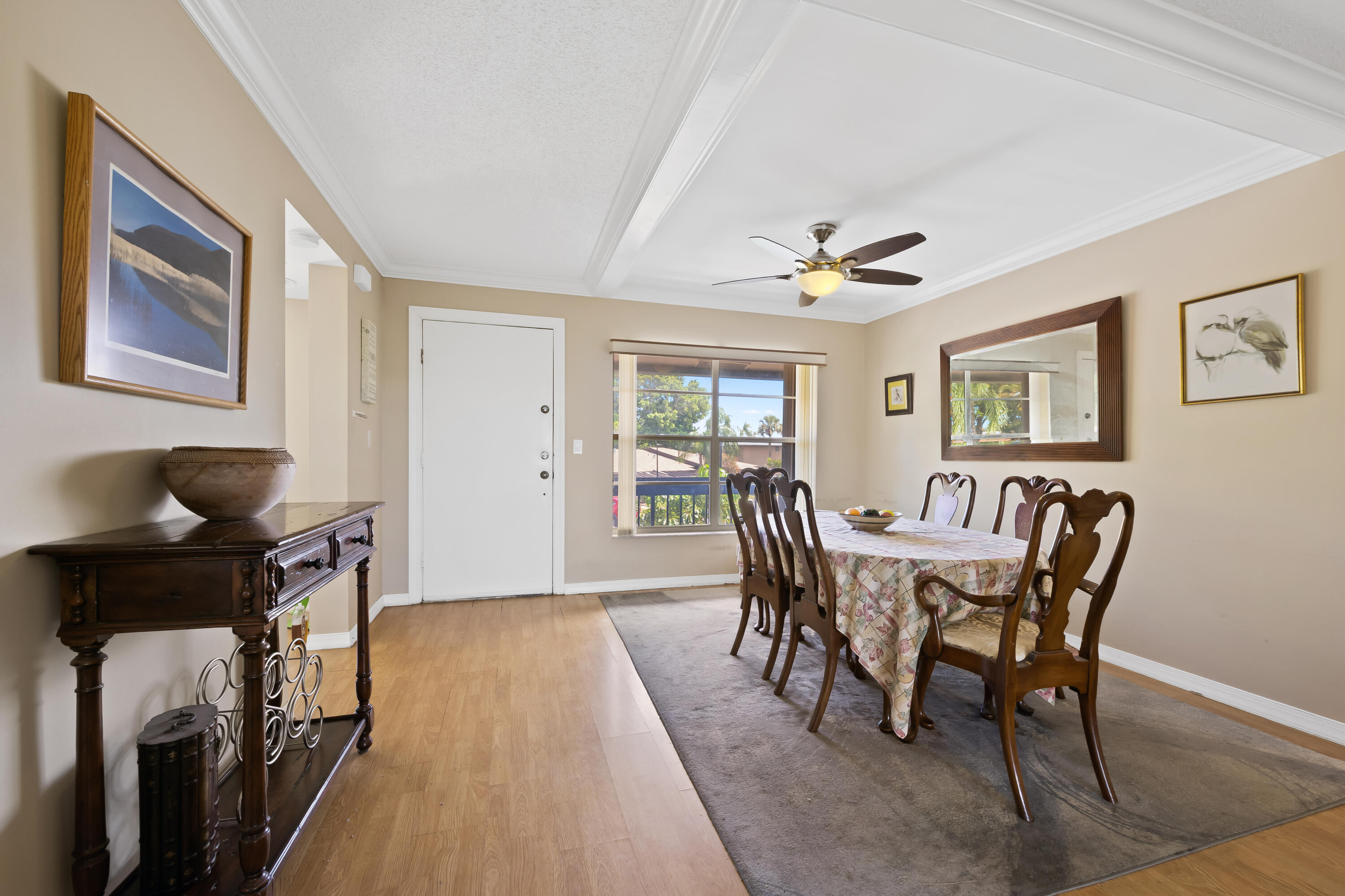 PALM GREENS AT VILLA DEL RAY CONDO II - Residential