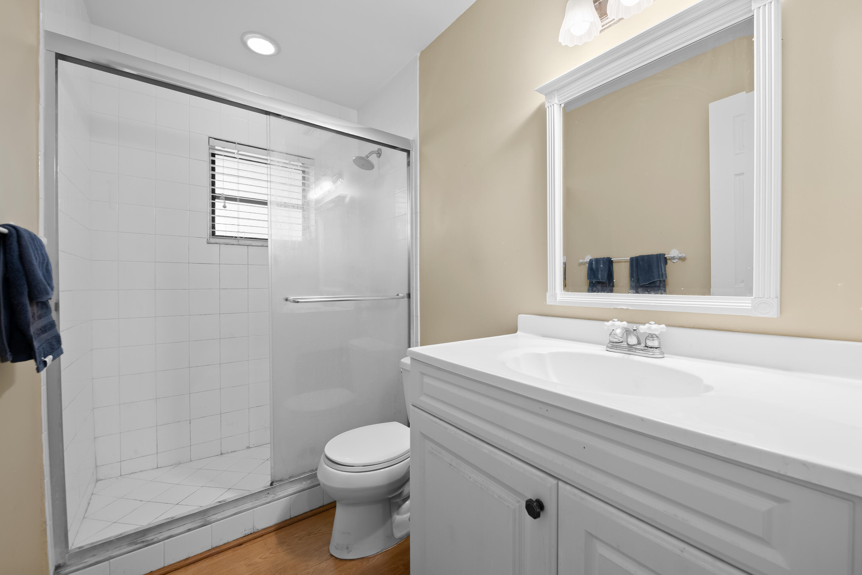 PALM GREENS AT VILLA DEL RAY CONDO II - Residential