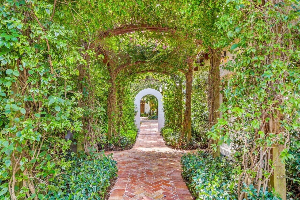 OLD FLORESTA - Residential