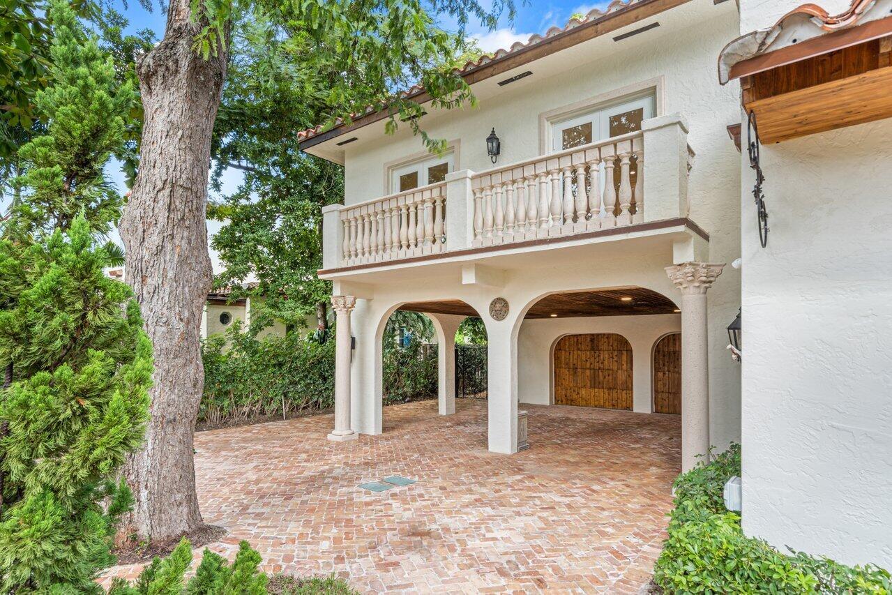 OLD FLORESTA - Residential