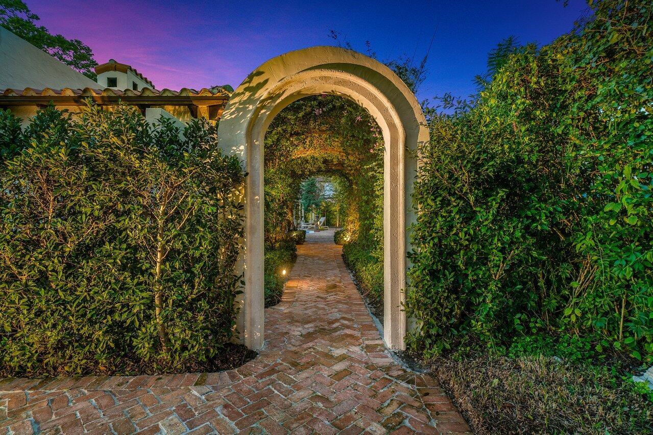 OLD FLORESTA - Residential