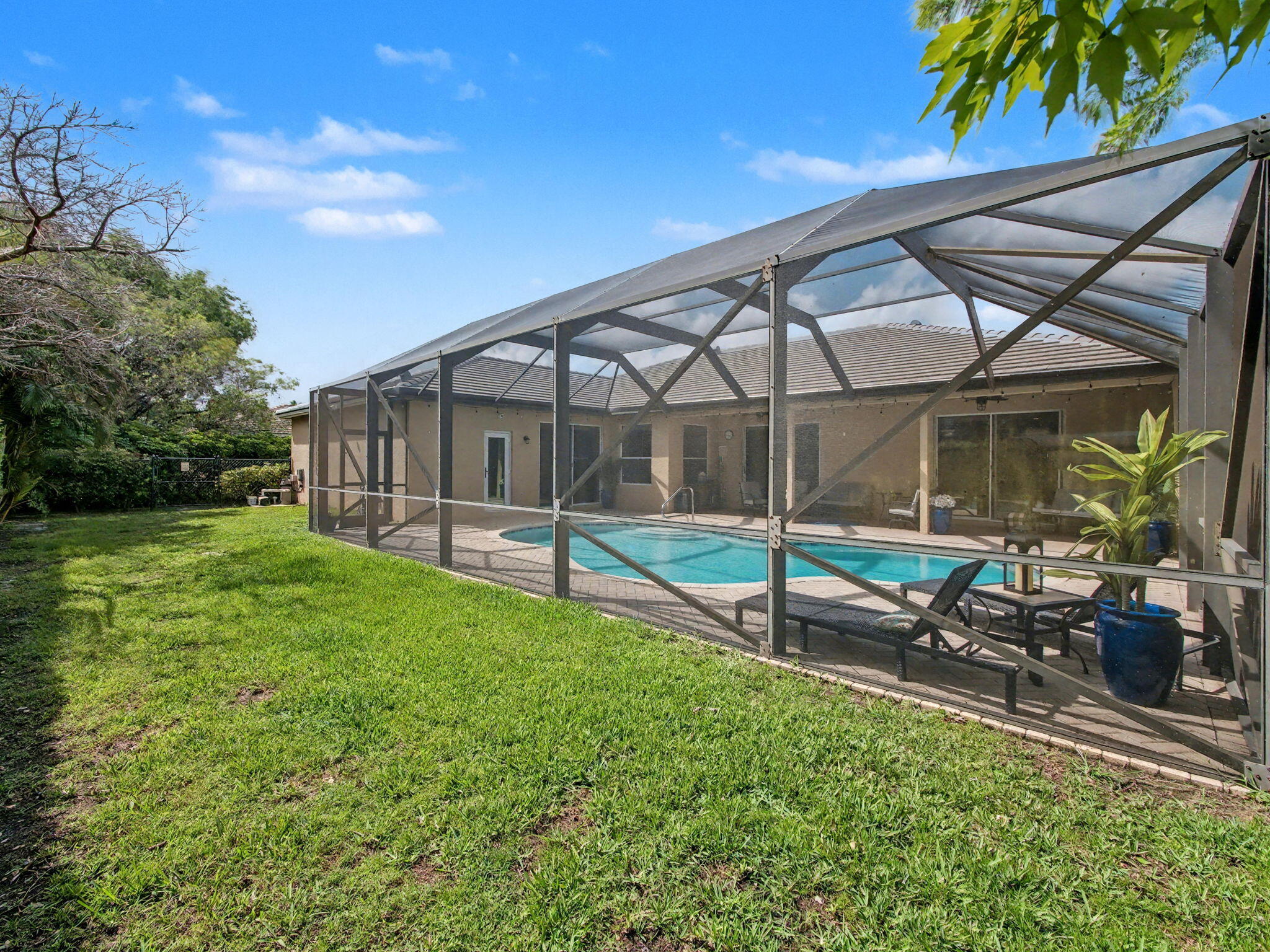 STONEHAVEN PUD - Residential