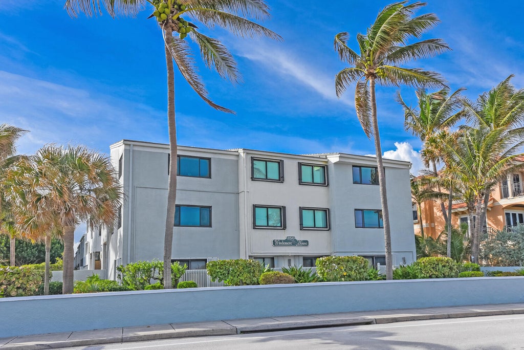Photo of 250 S OCEAN Boulevard #261, Delray Beach, FL 33483 (MLS # B26081390)
