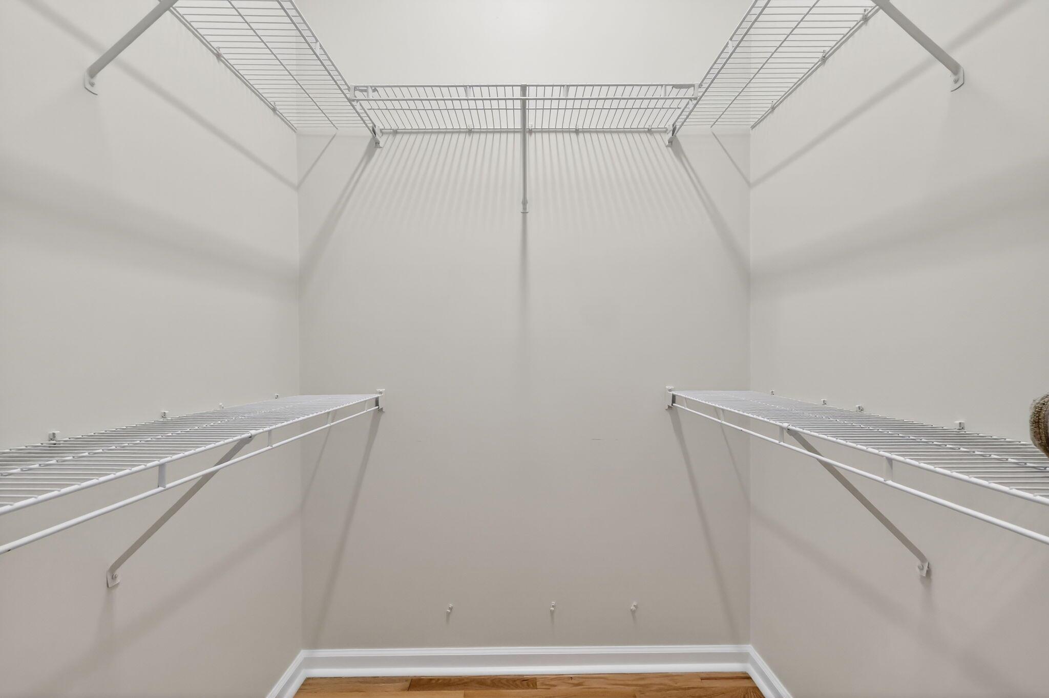 SUGAR POND MANOR OF WELLI - Residential Lease