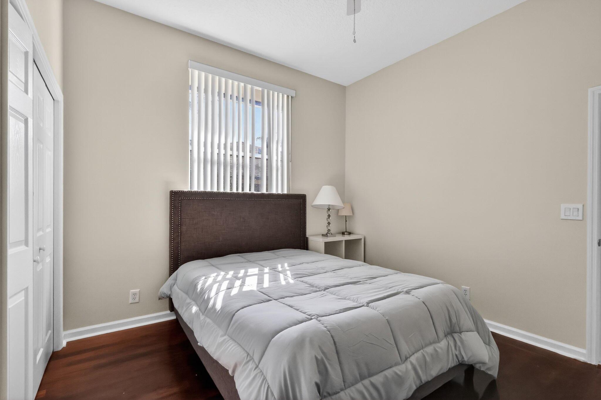 SUGAR POND MANOR OF WELLI - Residential Lease