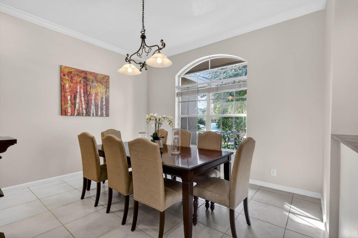 SUGAR POND MANOR OF WELLINGTON - Residential Lease