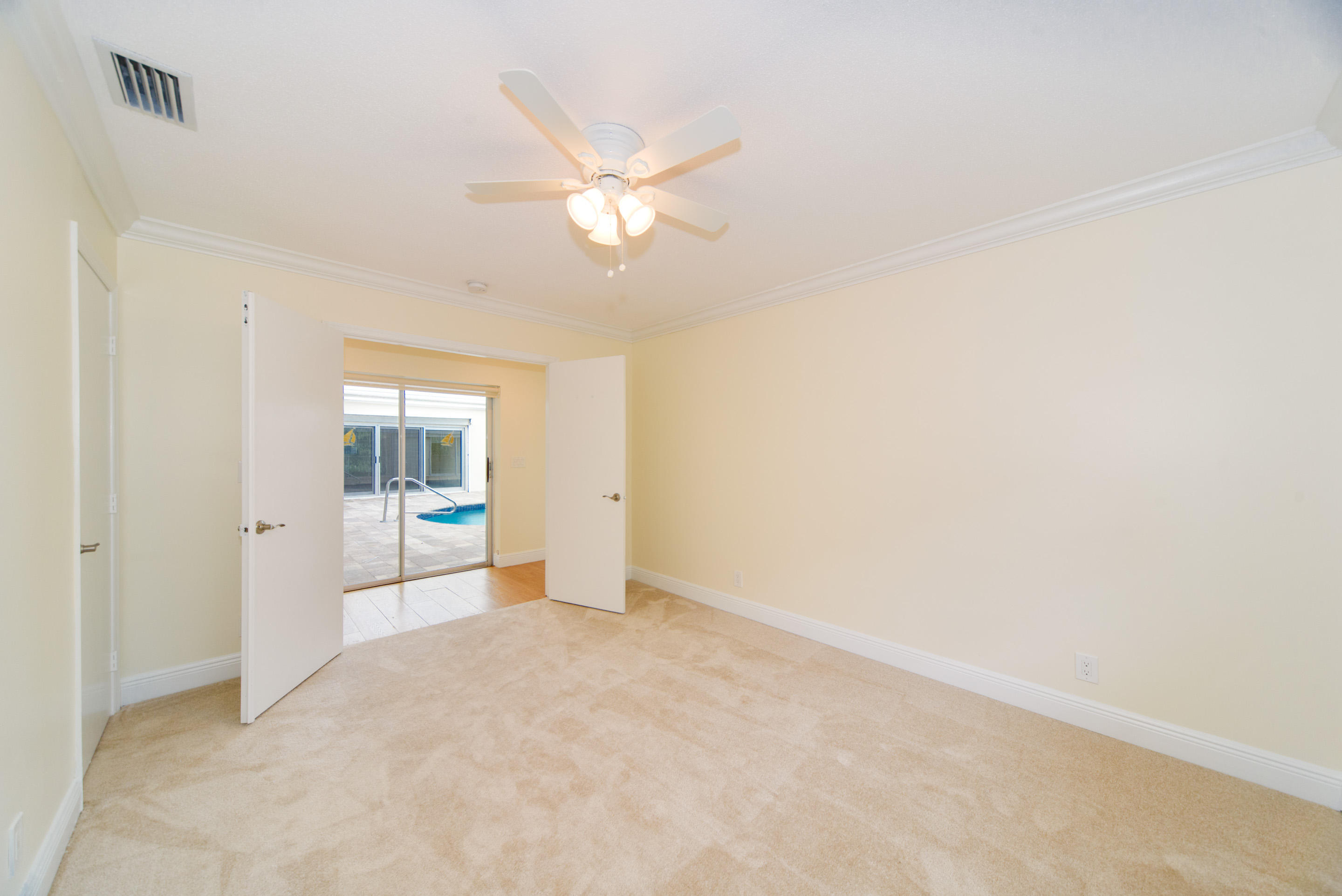 INLET CAY - Residential