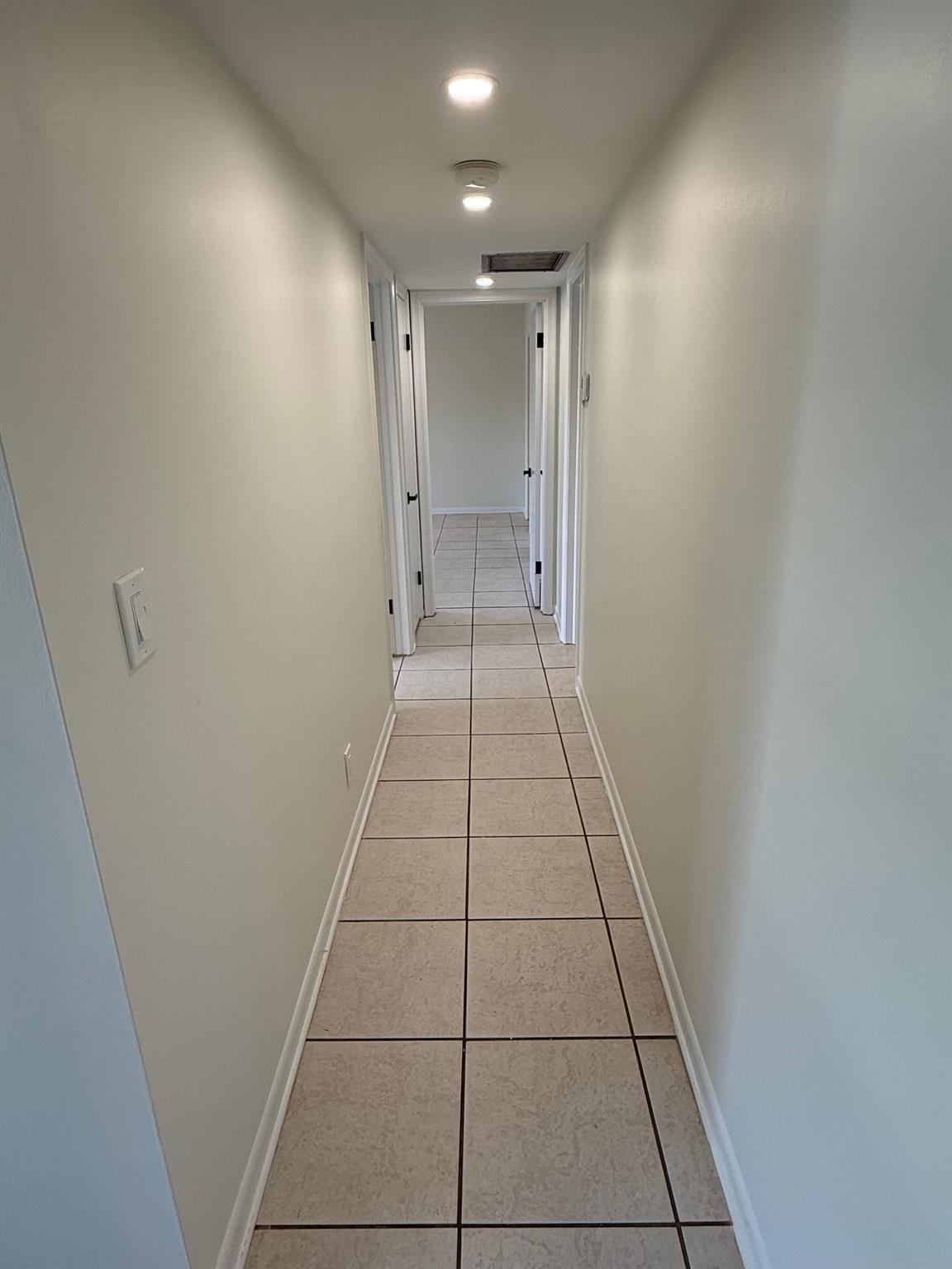 Manor Grove Village One I - Residential Lease