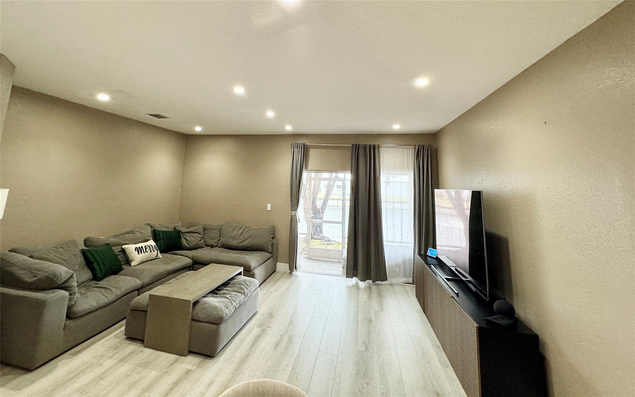 TUSCANY - Residential