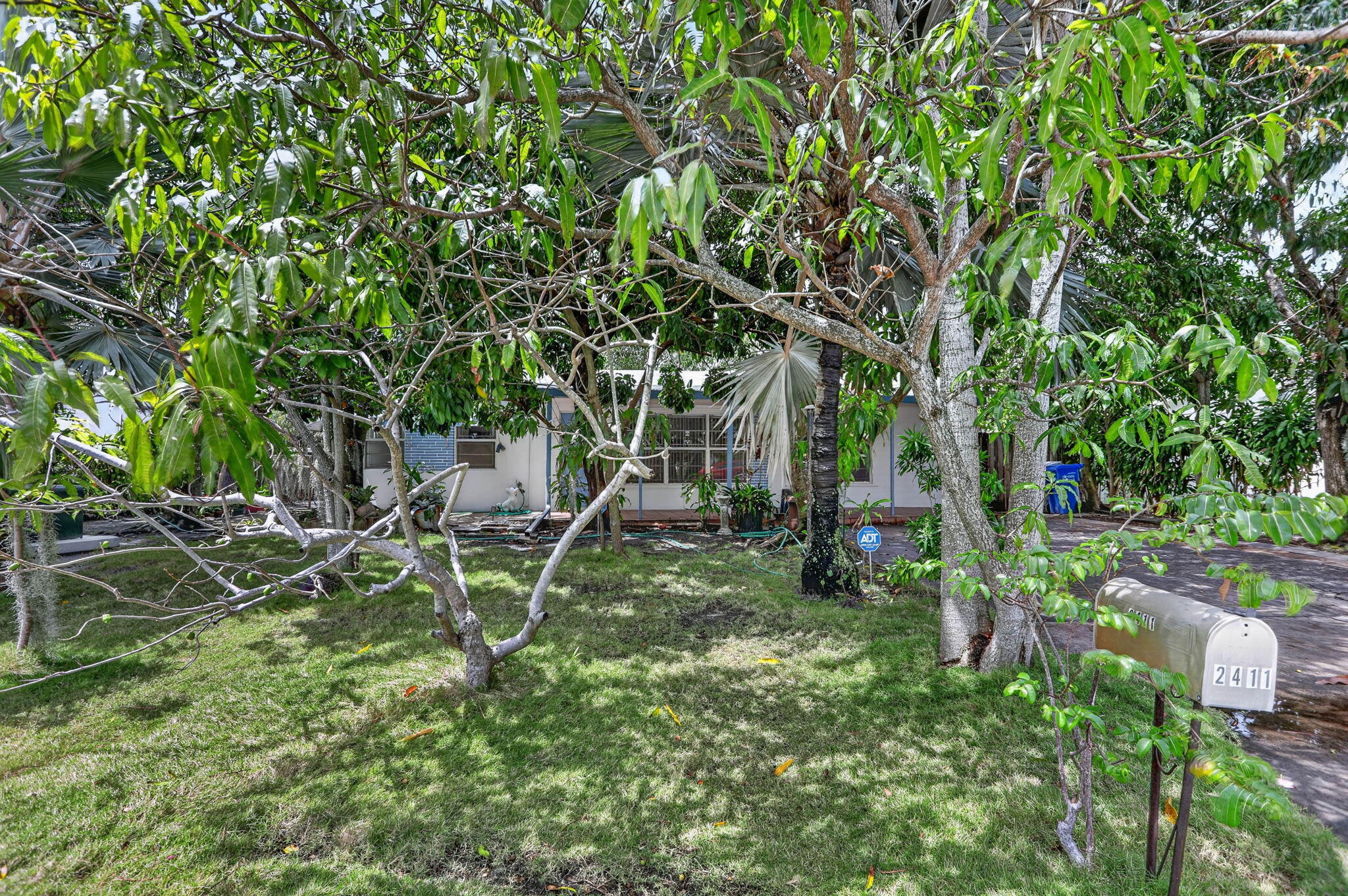 CRESTHAVEN NO 6 - Residential