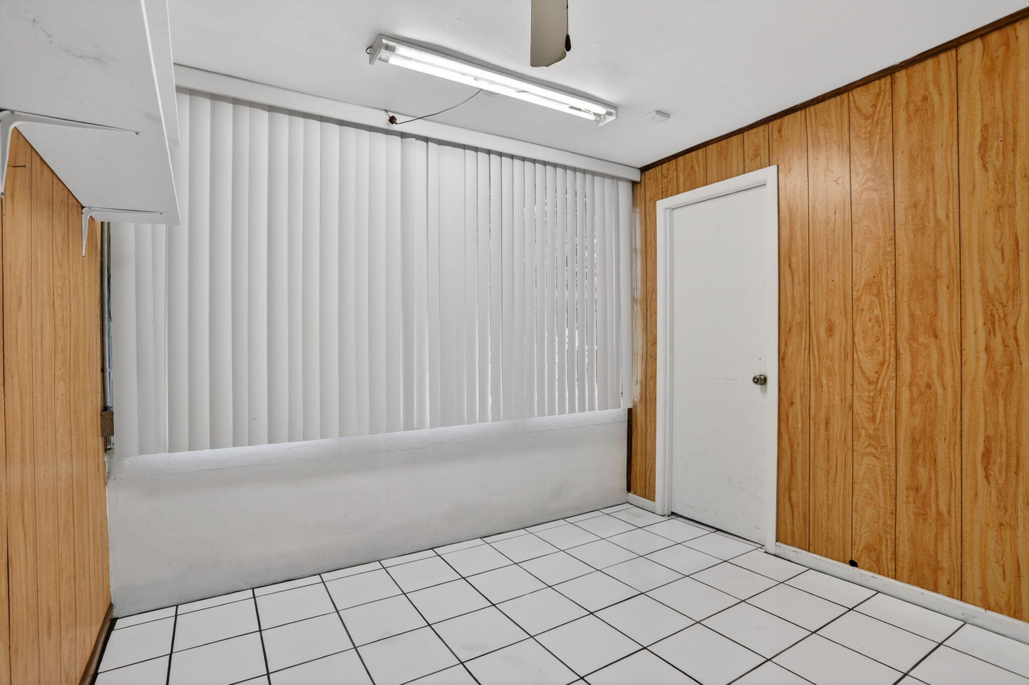 CRESTHAVEN NO 6 - Residential