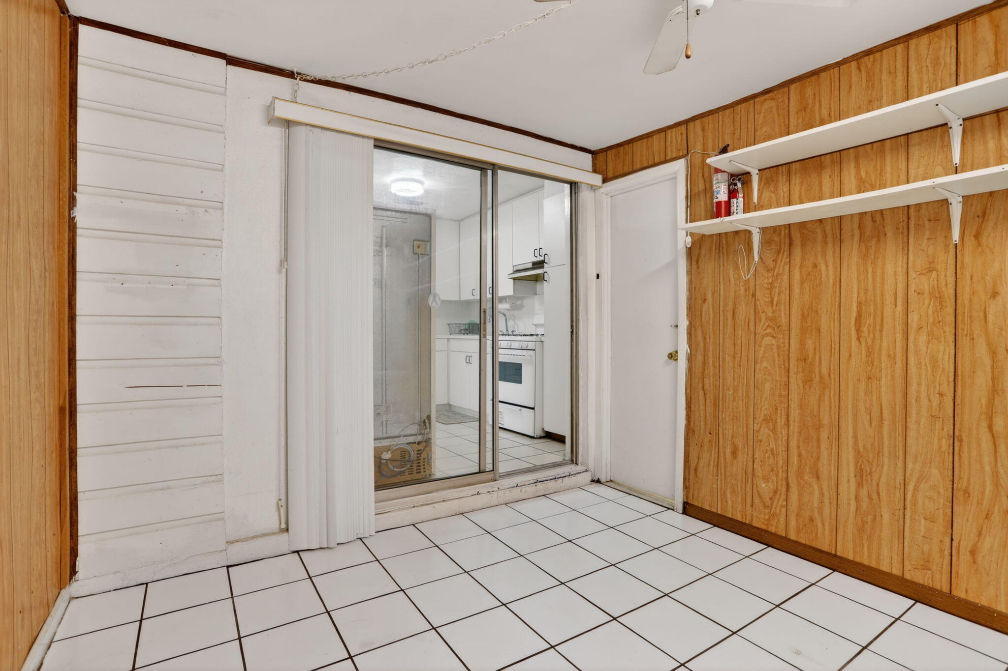 CRESTHAVEN NO 6 - Residential