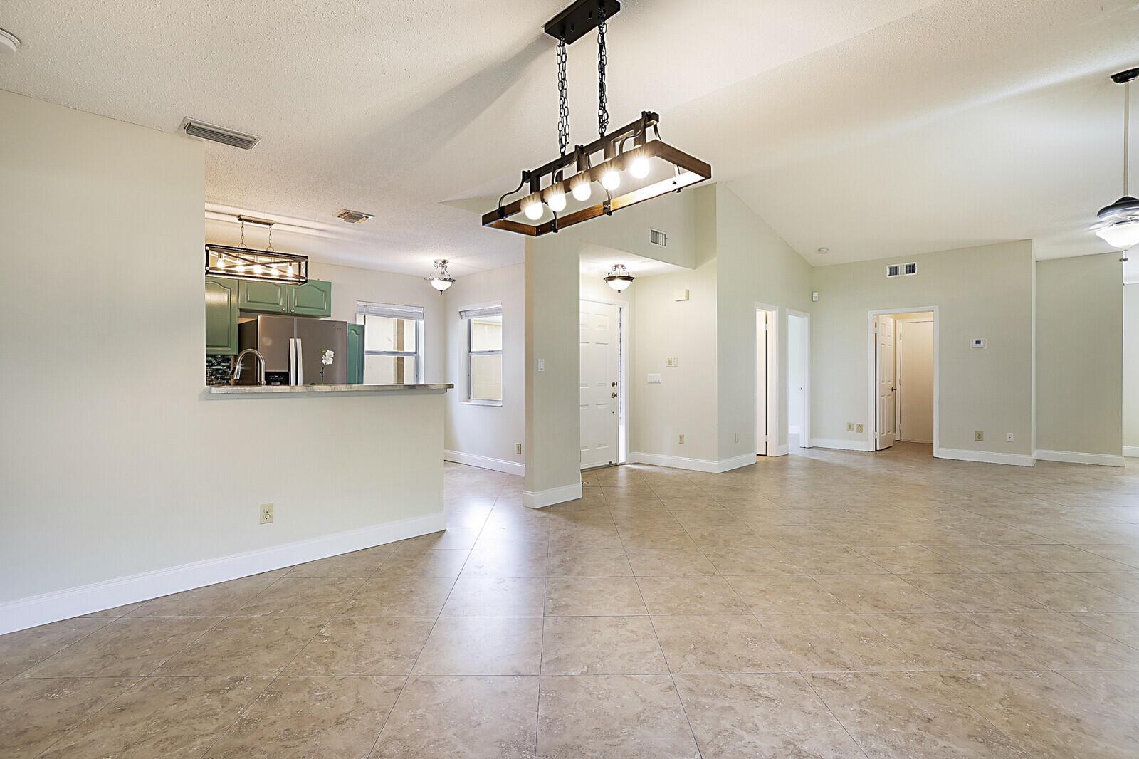 1091 Island Manor Drive