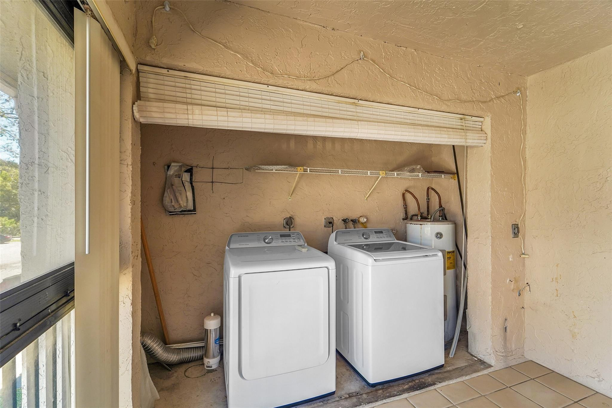 KARANDA VILLAGE VI-A COND - Residential