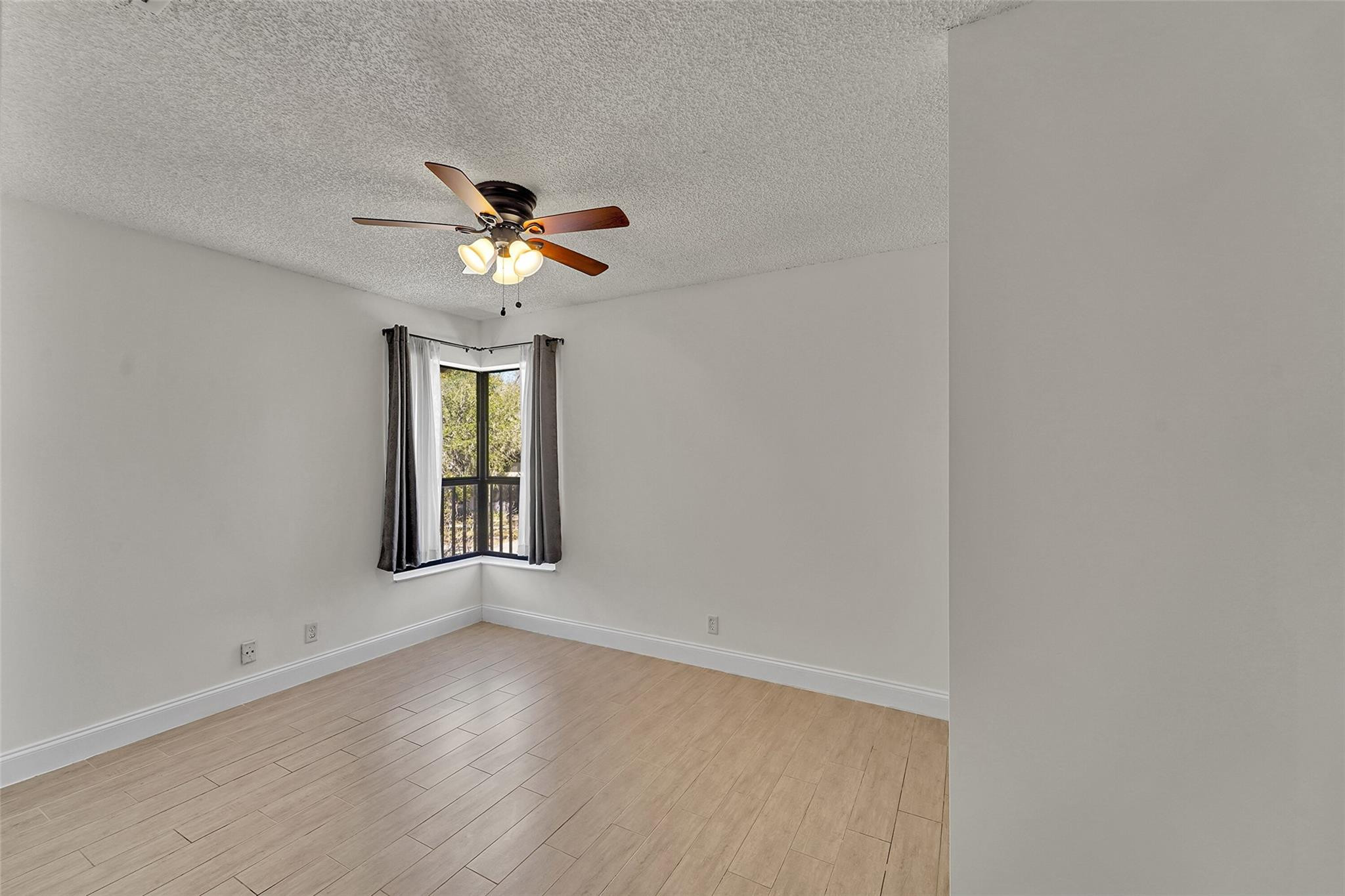 KARANDA VILLAGE VI-A COND - Residential