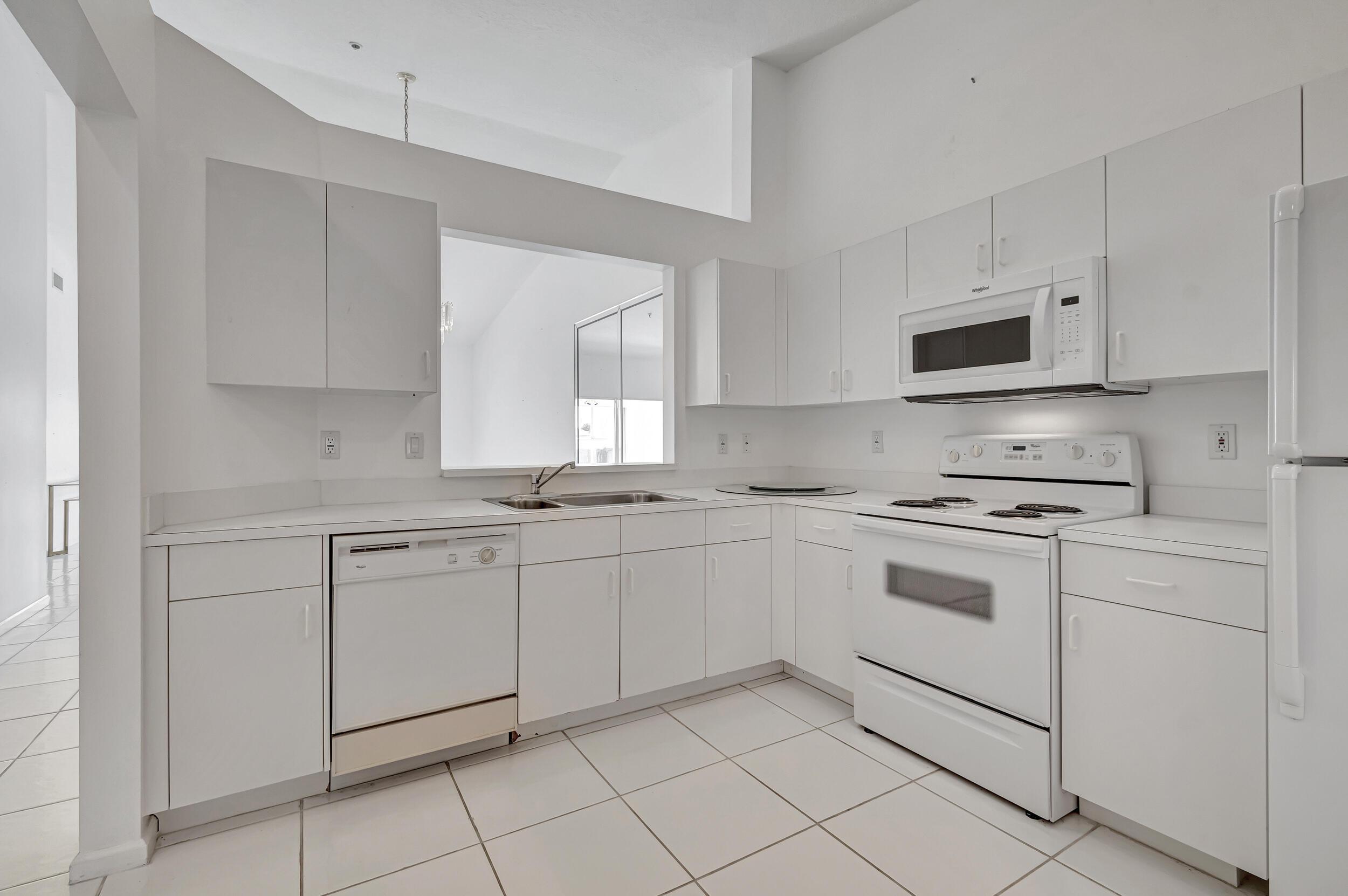 5952 Regal Glen Drive 204