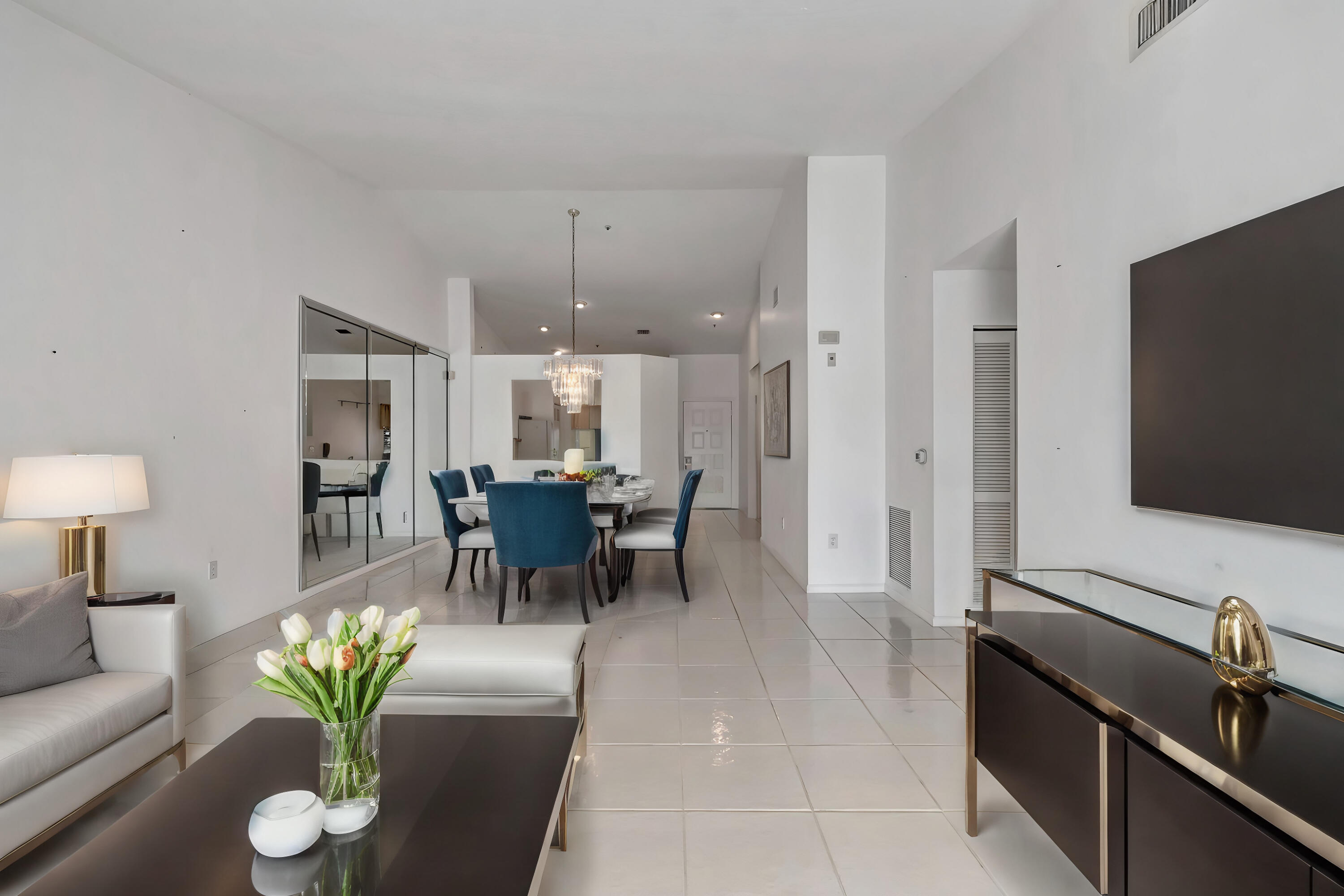 5952 Regal Glen Drive 204