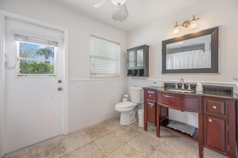 Tiny photo for 13175 Doubletree Circle, Wellington, FL 33414 (MLS # B26034616)