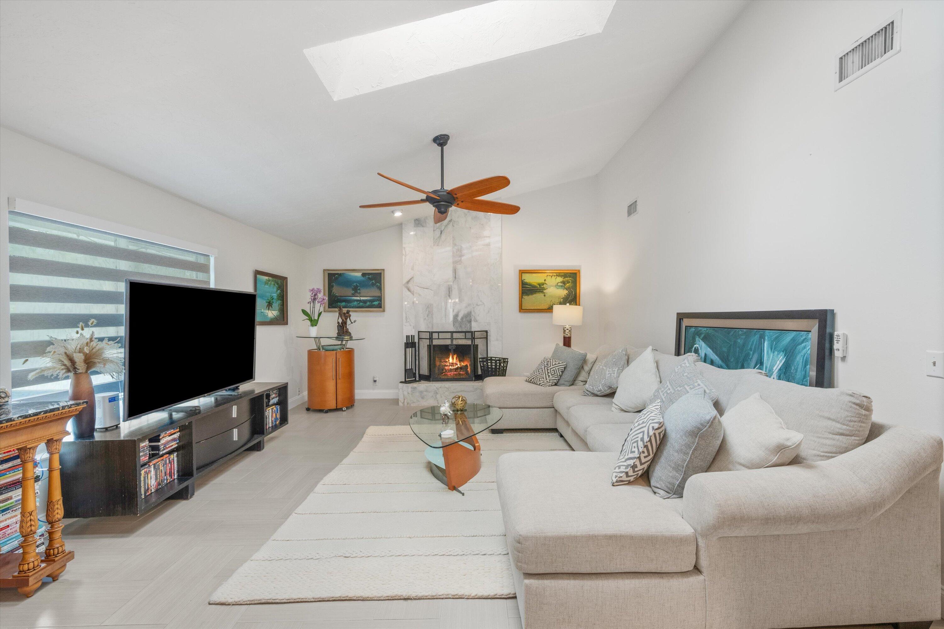 PINEWOOD OF WELLINGTON - Residential