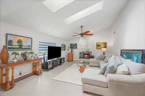 Tiny photo for 13175 Doubletree Circle, Wellington, FL 33414 (MLS # B26034616)