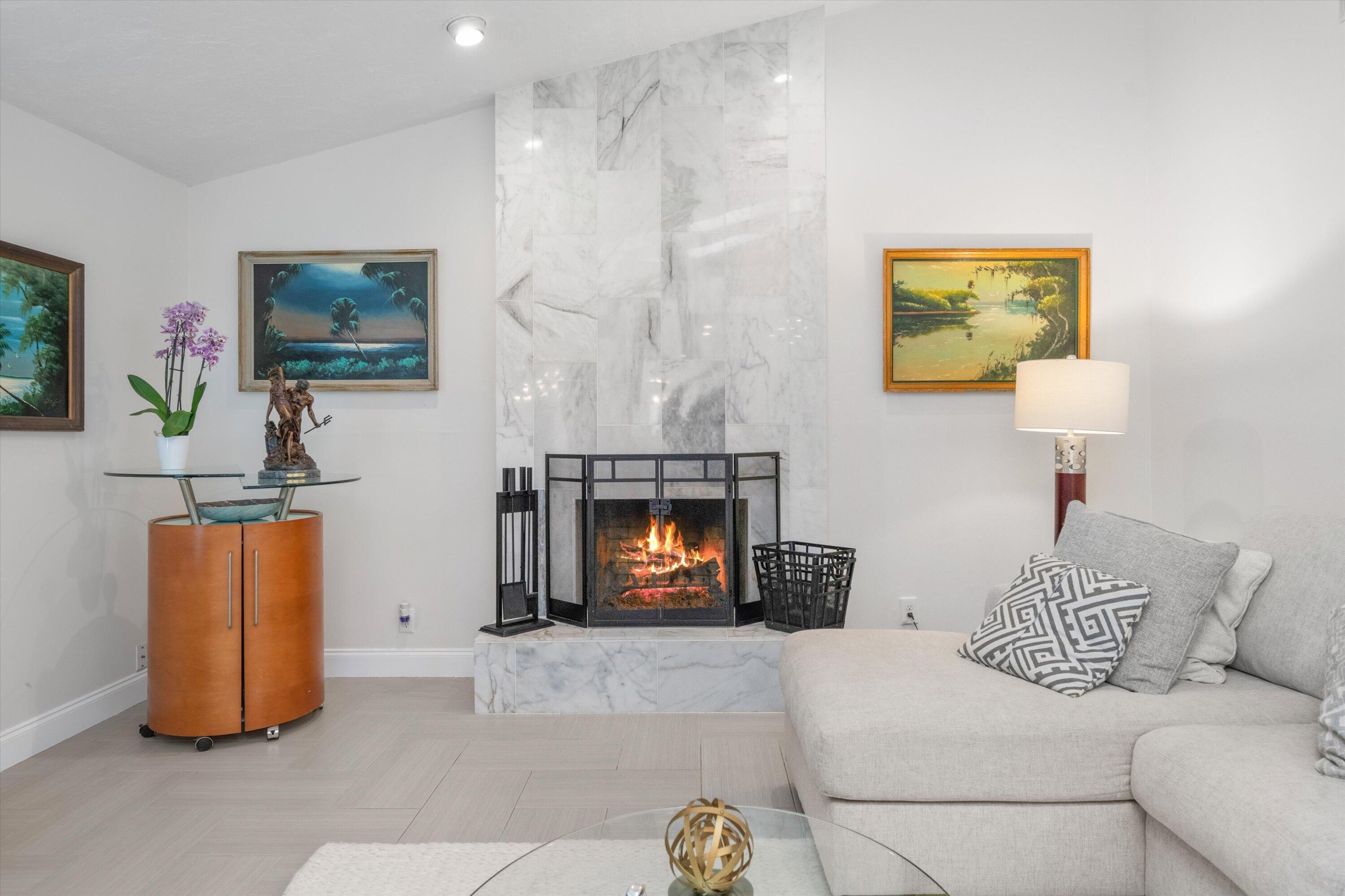 PINEWOOD OF WELLINGTON - Residential