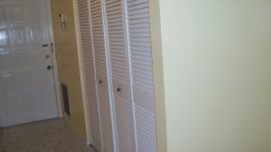 FOUNTAINS OF PALM BEACH C - Residential Lease