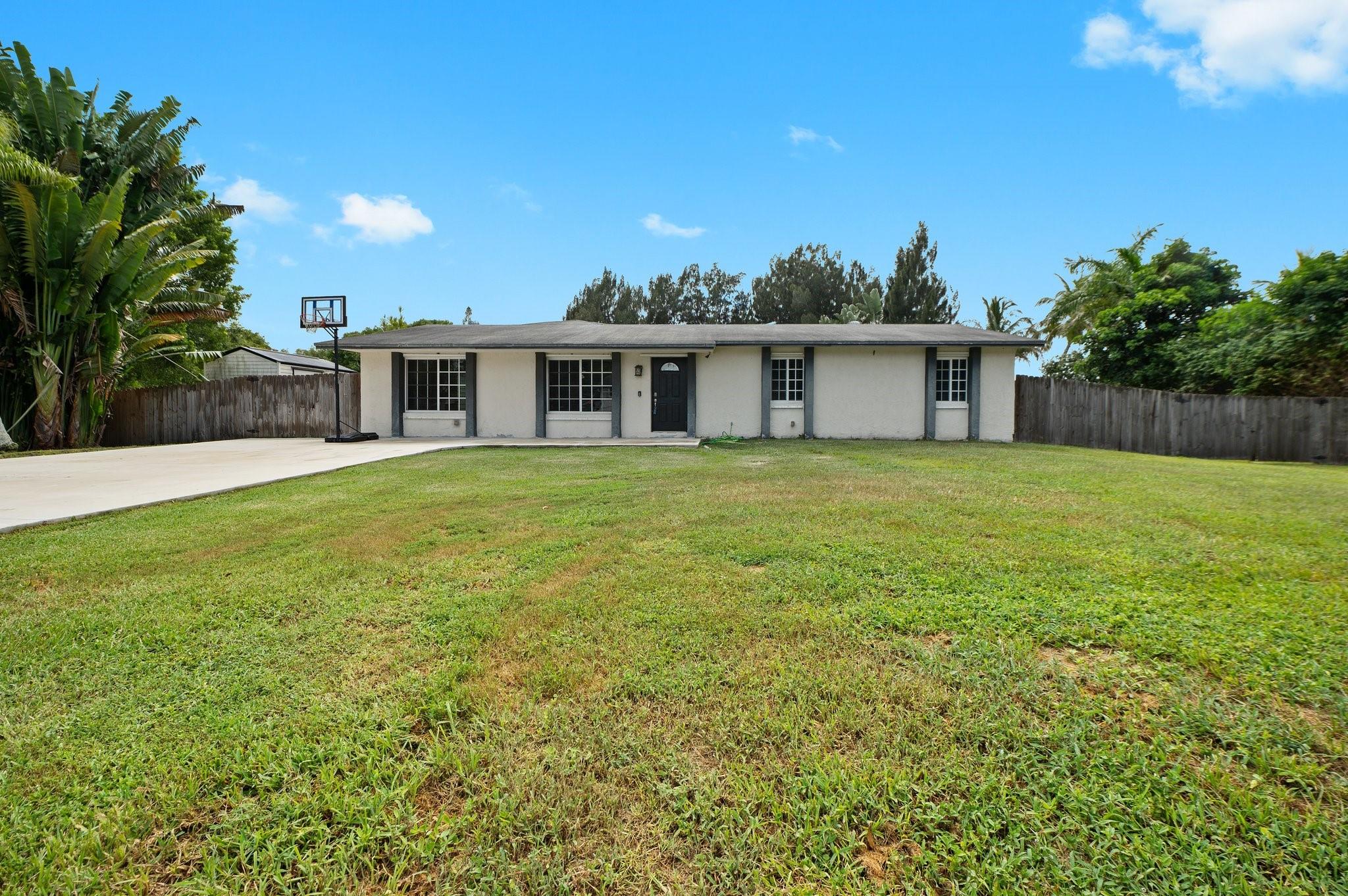 5191 SW 188th Ave
