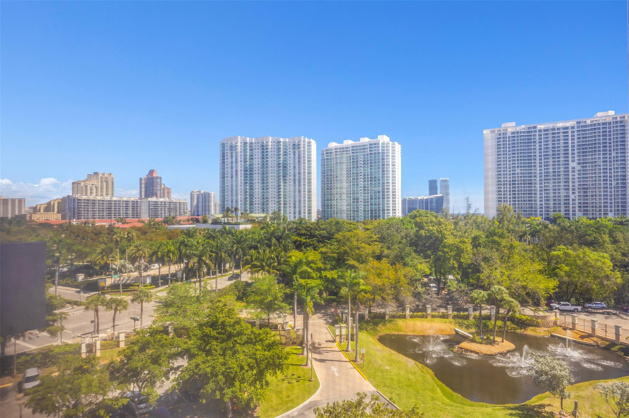 TOWER AT BISCAYNE COVE - Residential