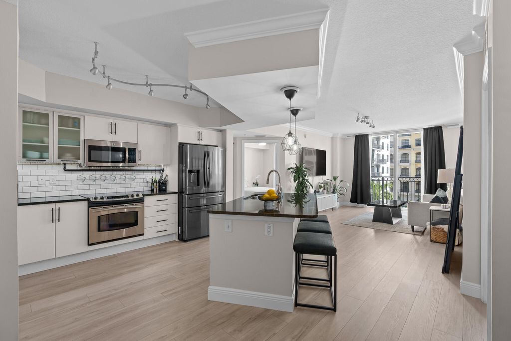 Photo of 600 S Dixie Highway #537, West Palm Beach, FL 33401 (MLS # R10980863)