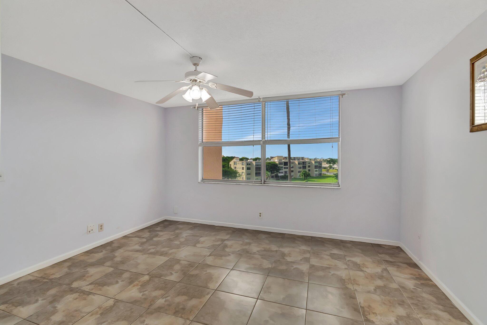 VILLAGES OF ORIOLE BONAIRE - Residential