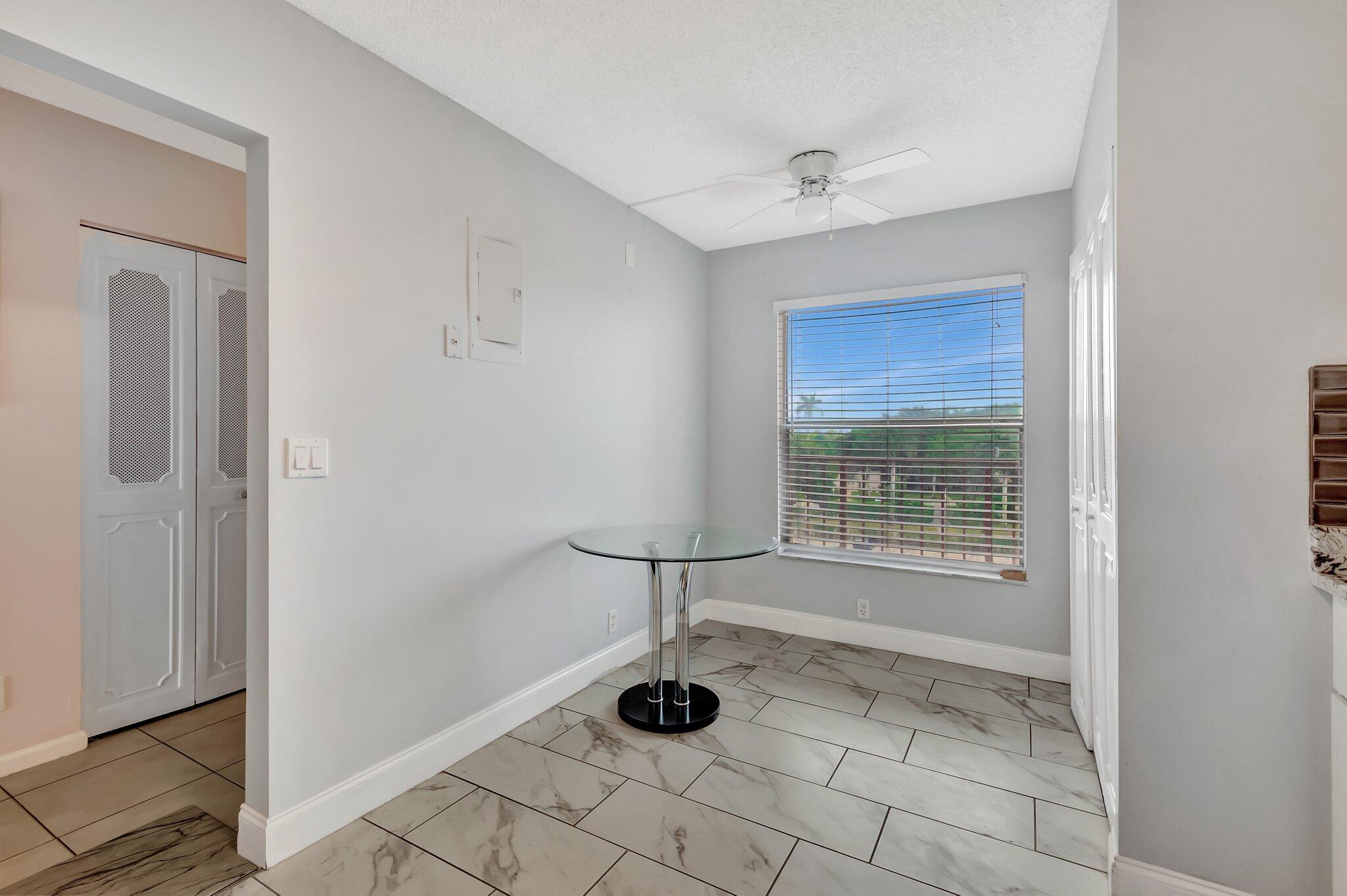 VILLAGES OF ORIOLE BONAIRE - Residential