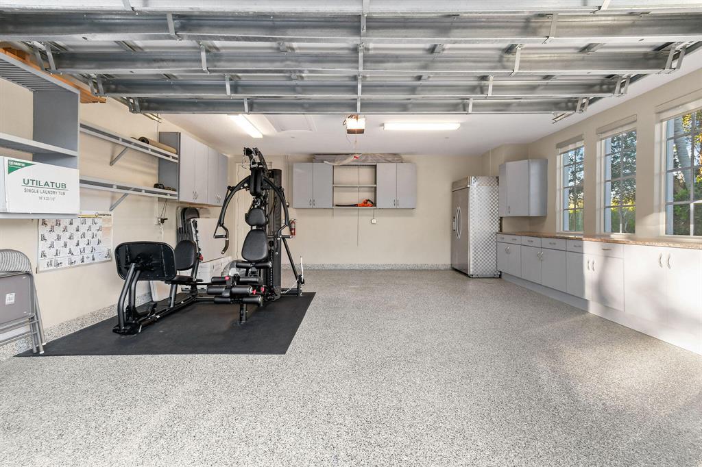 CARRIAGE HOMES AT FRENCHM - Residential