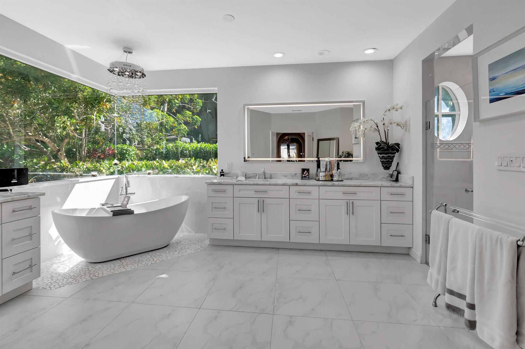 VINTAGE PLACE - Residential