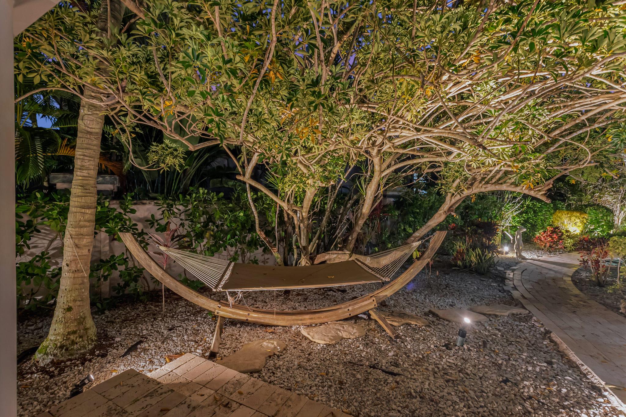 VINTAGE PLACE - Residential