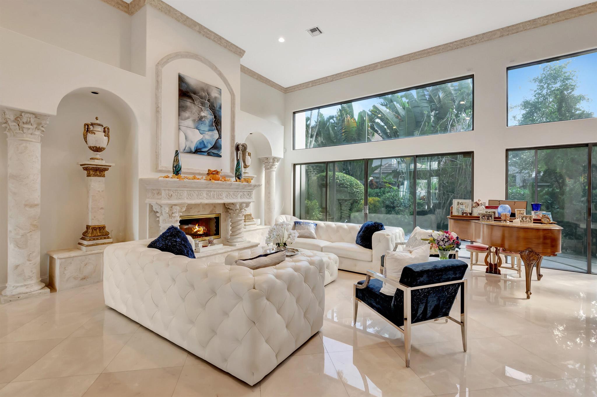 VINTAGE PLACE - Residential