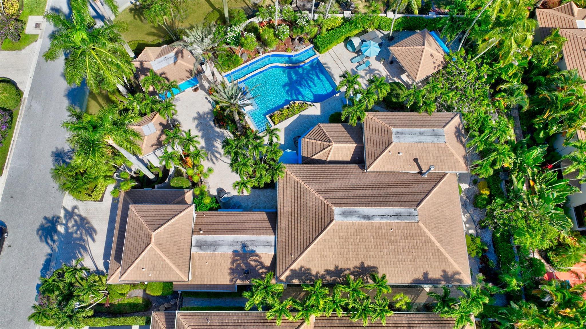 VINTAGE PLACE - Residential