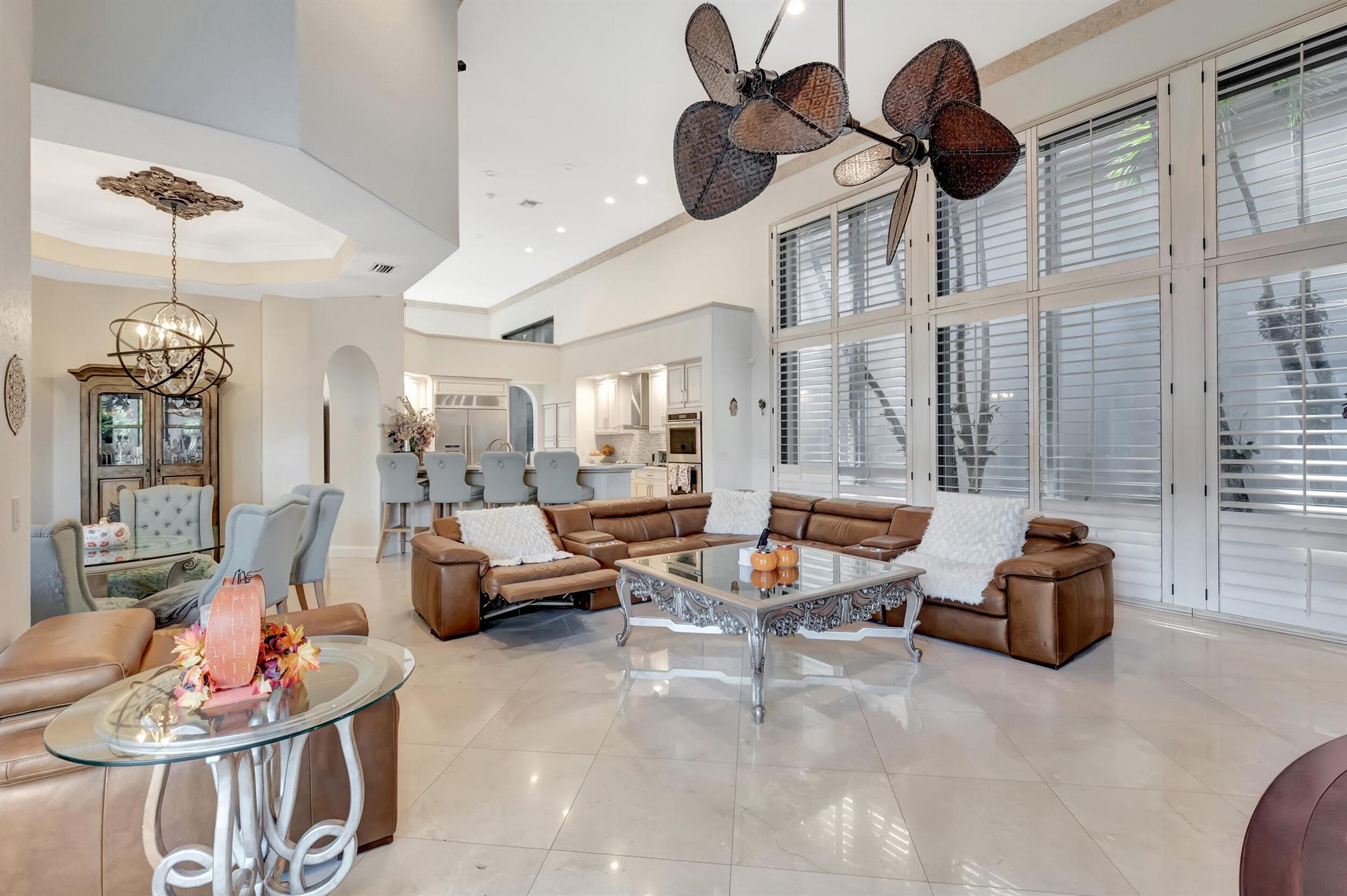 VINTAGE PLACE - Residential