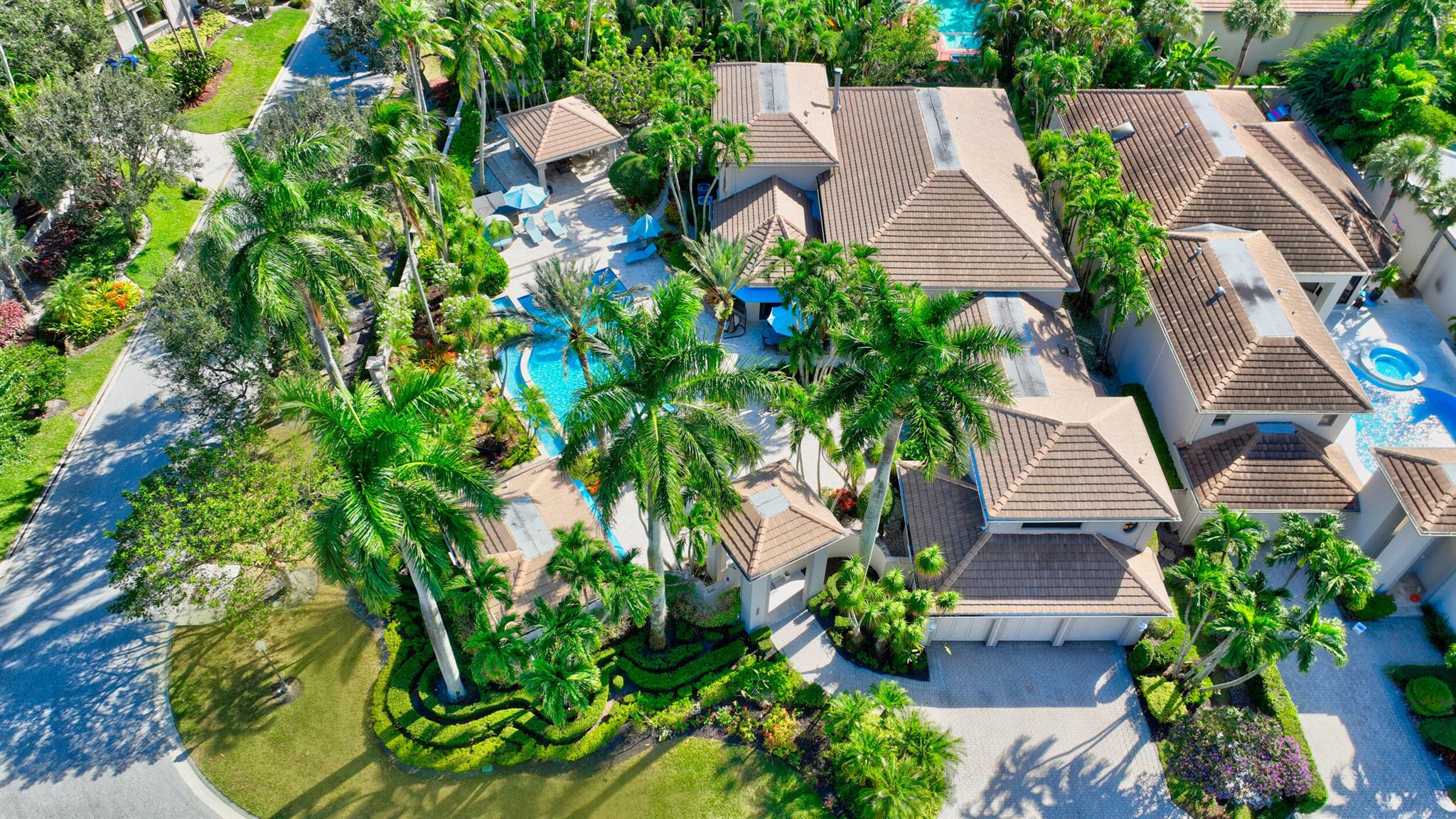 VINTAGE PLACE - Residential