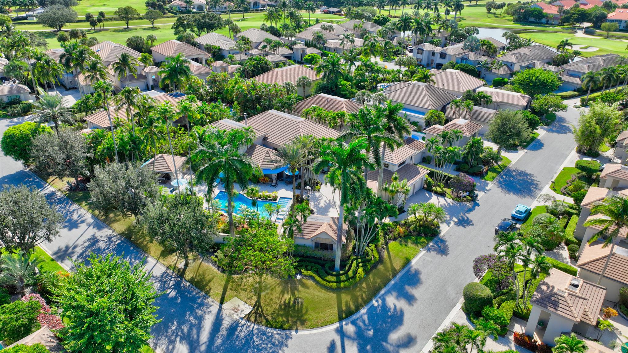 VINTAGE PLACE - Residential