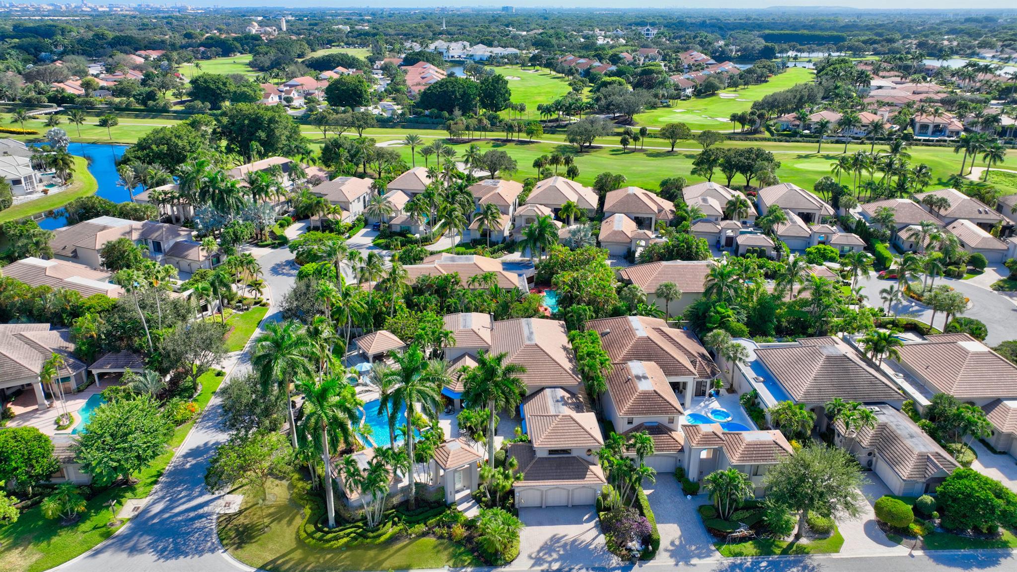 VINTAGE PLACE - Residential