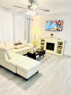 KELSEY CITY - Residential Income