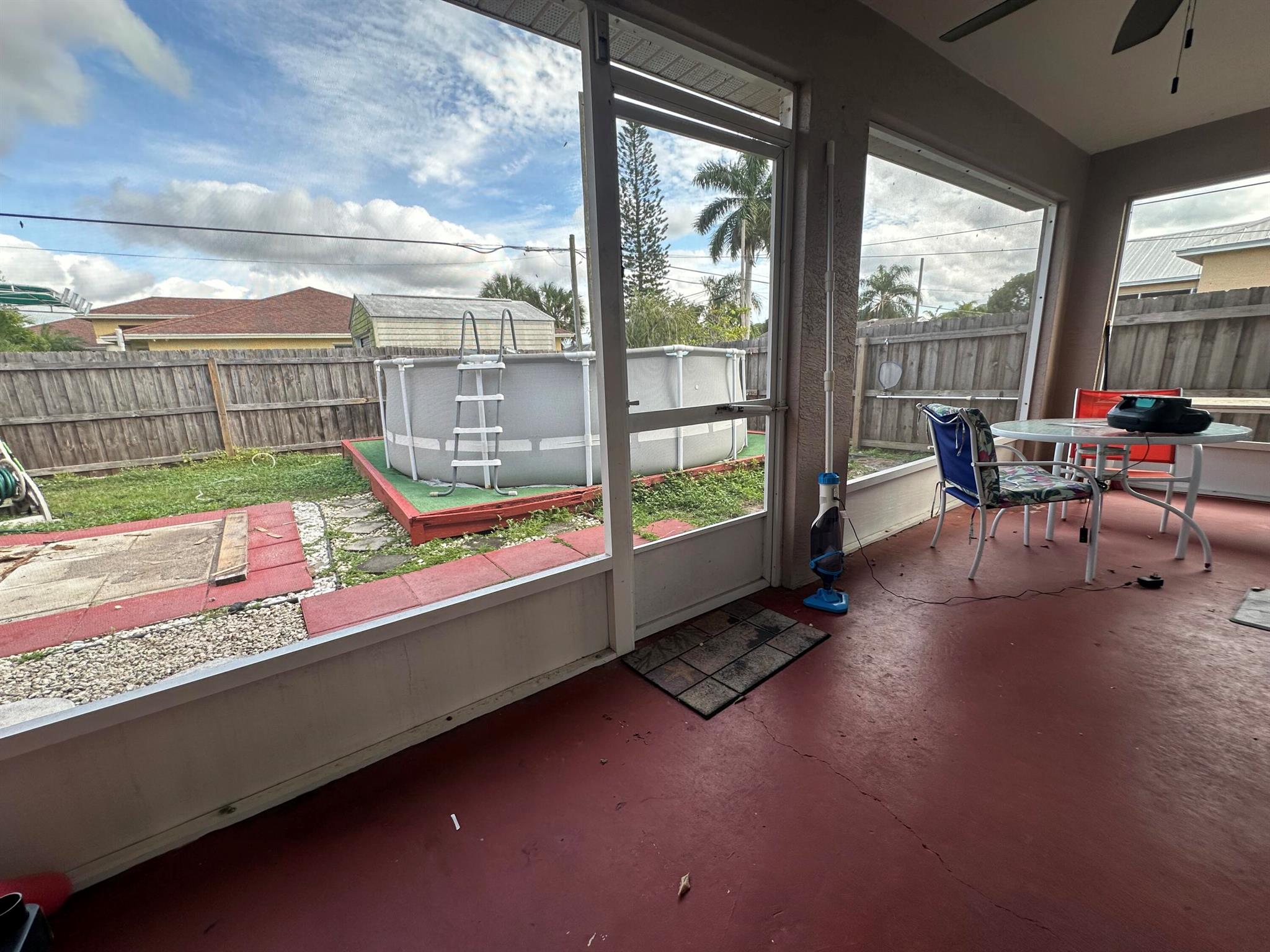 PORT ST LUCIE SECTION 5 - Residential Lease